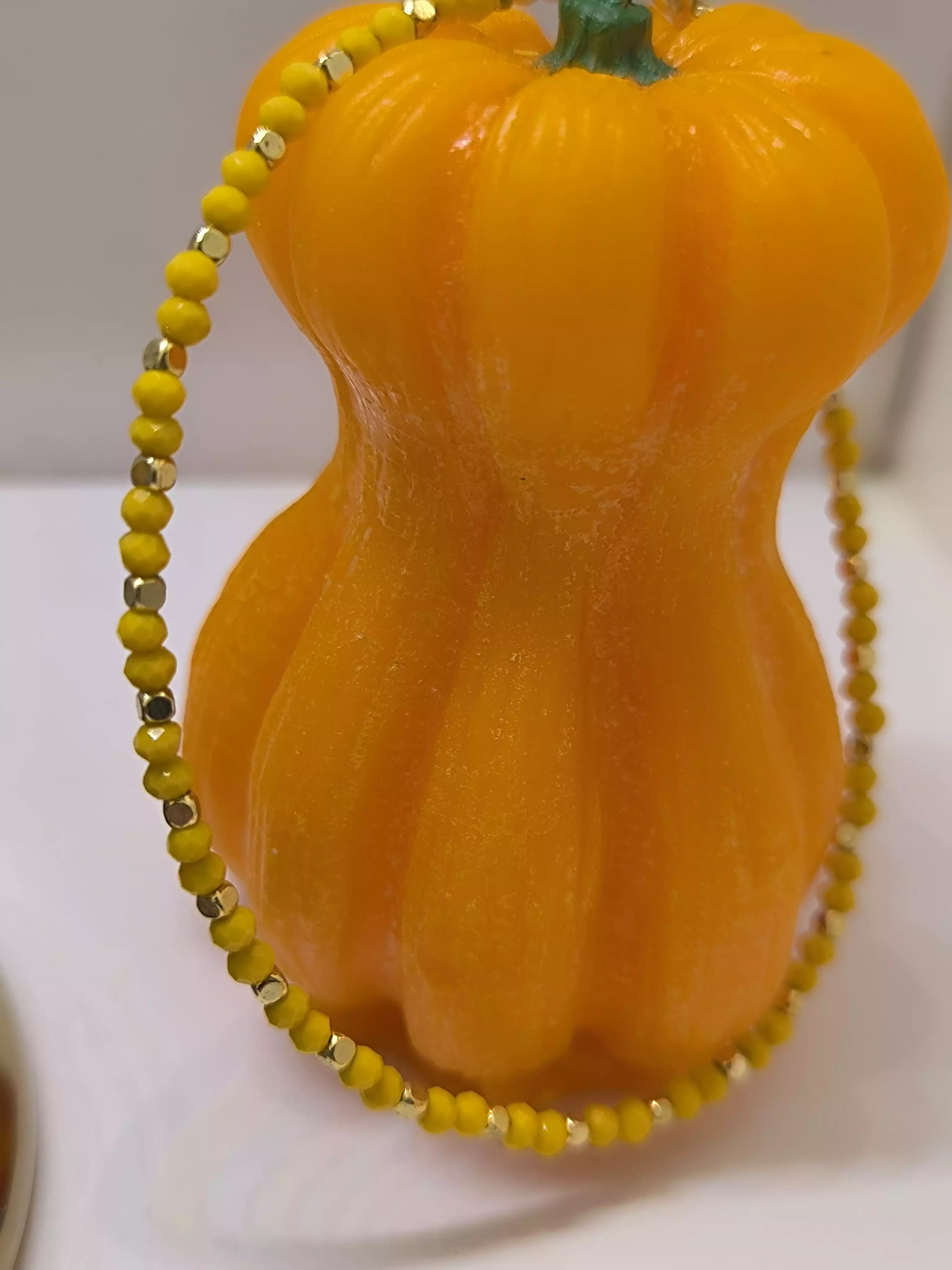 پا بند منجوق دار