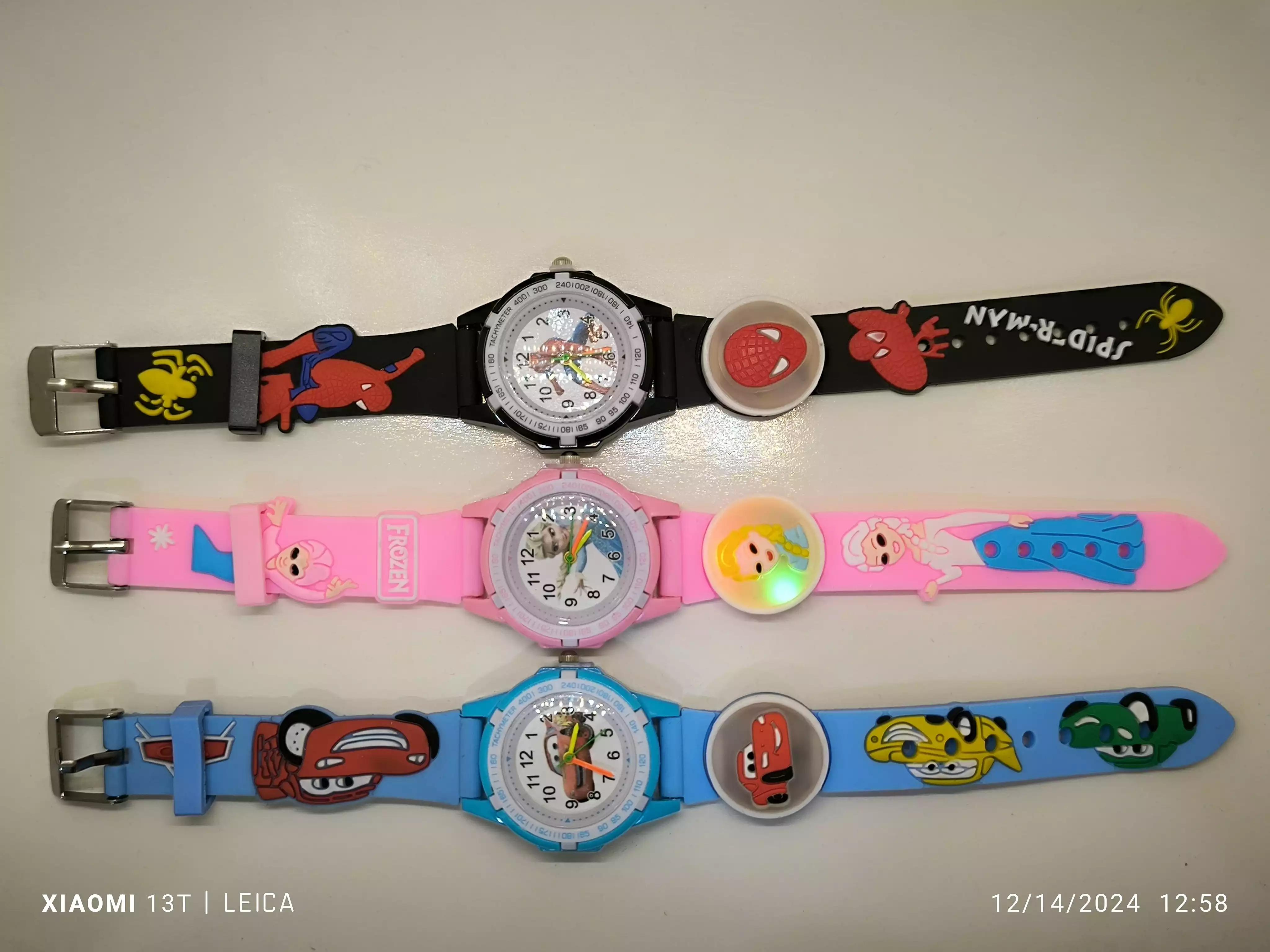 ساعت مچی بچه گانه چراغ دار